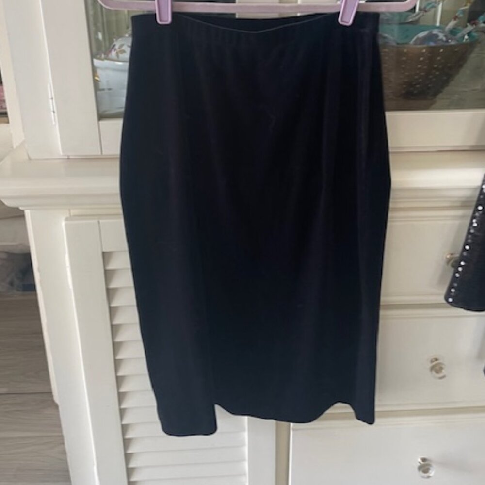 DKNY  A line velvet skirt
